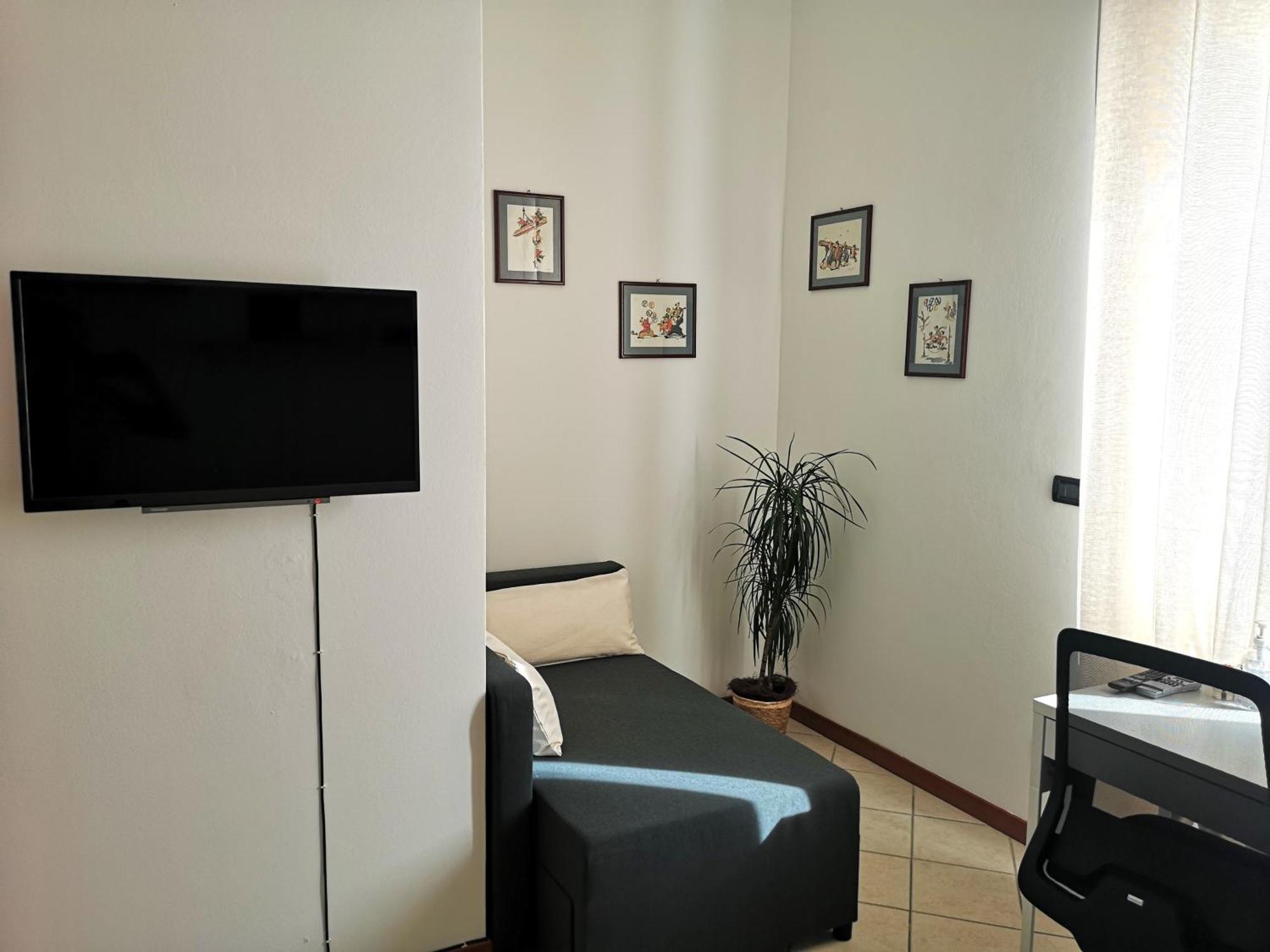 Holiday Apartment - Brescia Centro - Parcheggio Privato Exteriér fotografie