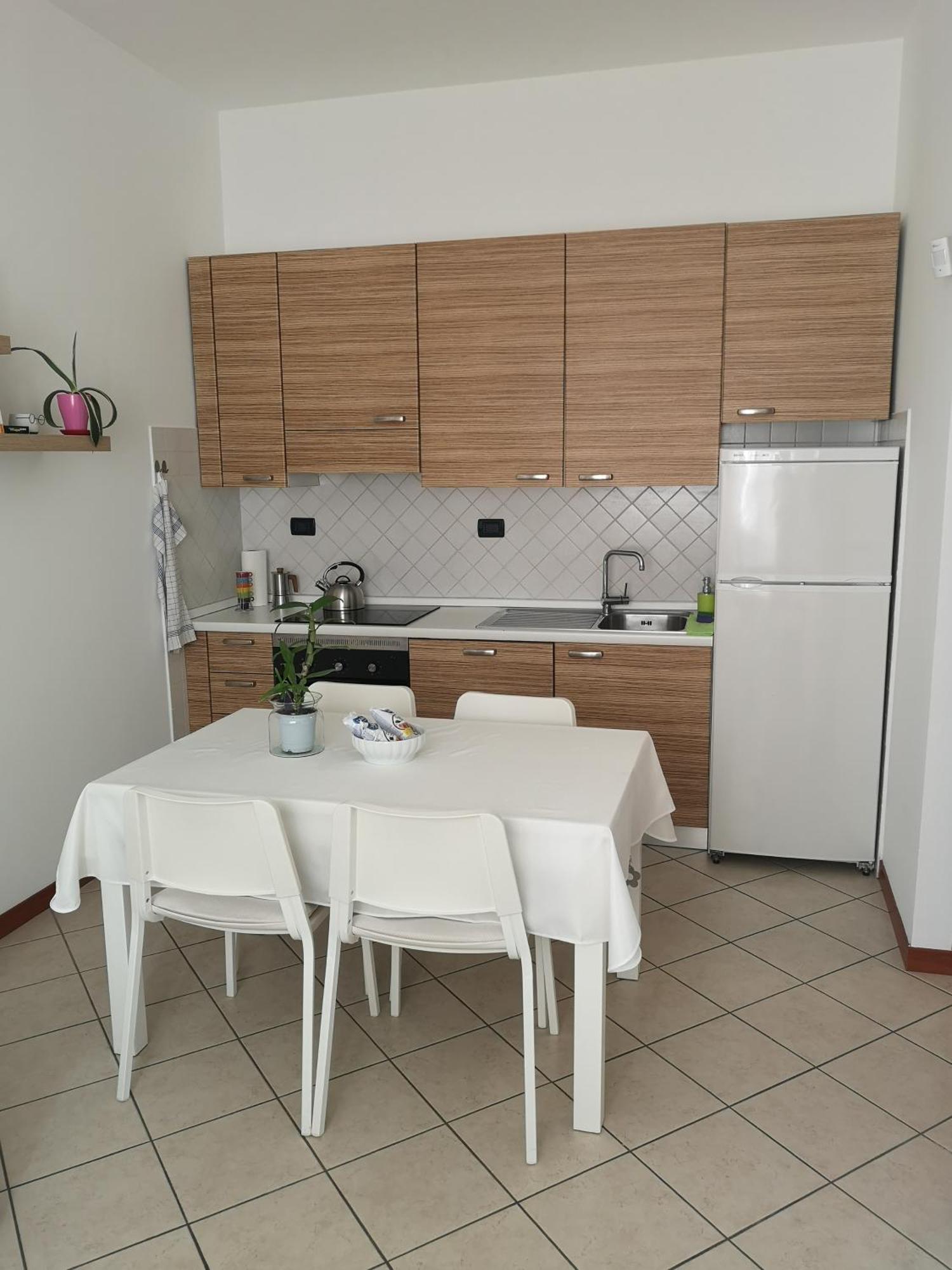 Holiday Apartment - Brescia Centro - Parcheggio Privato Exteriér fotografie